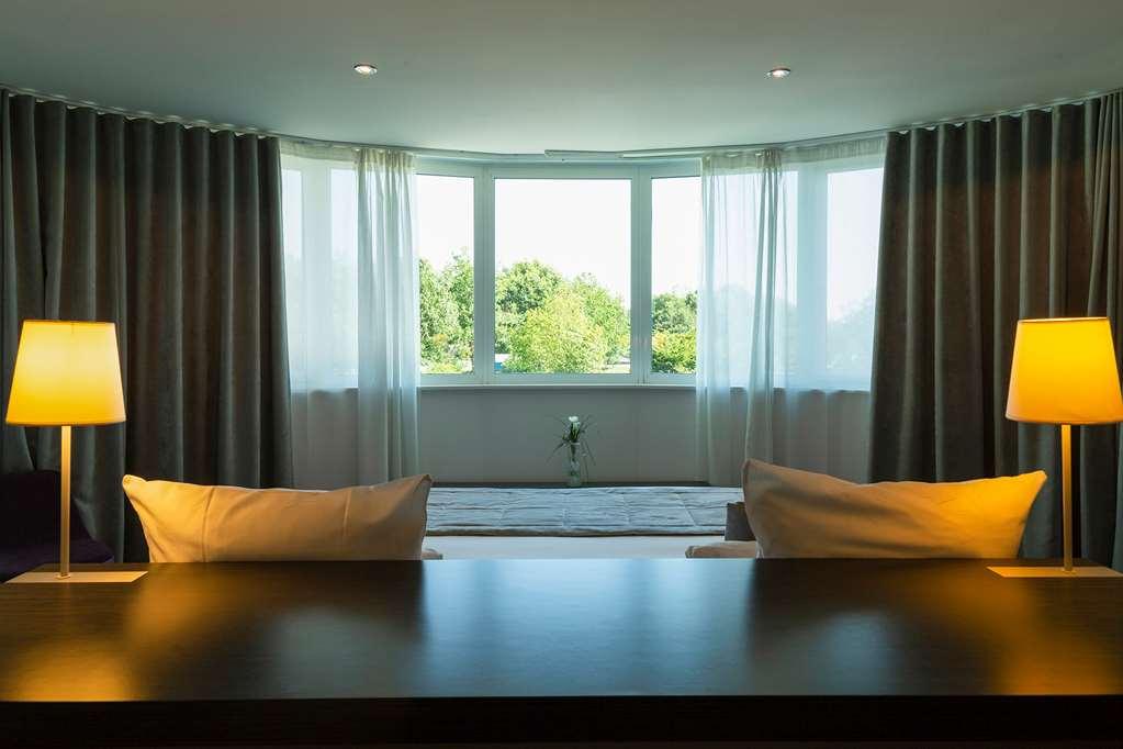 The Originals Boutique Restaurant Saint James, 3* Montaigu-Vendee